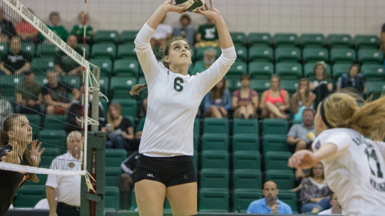Jill Briner had 10 kills Saturday in the team’s win over Kent St.