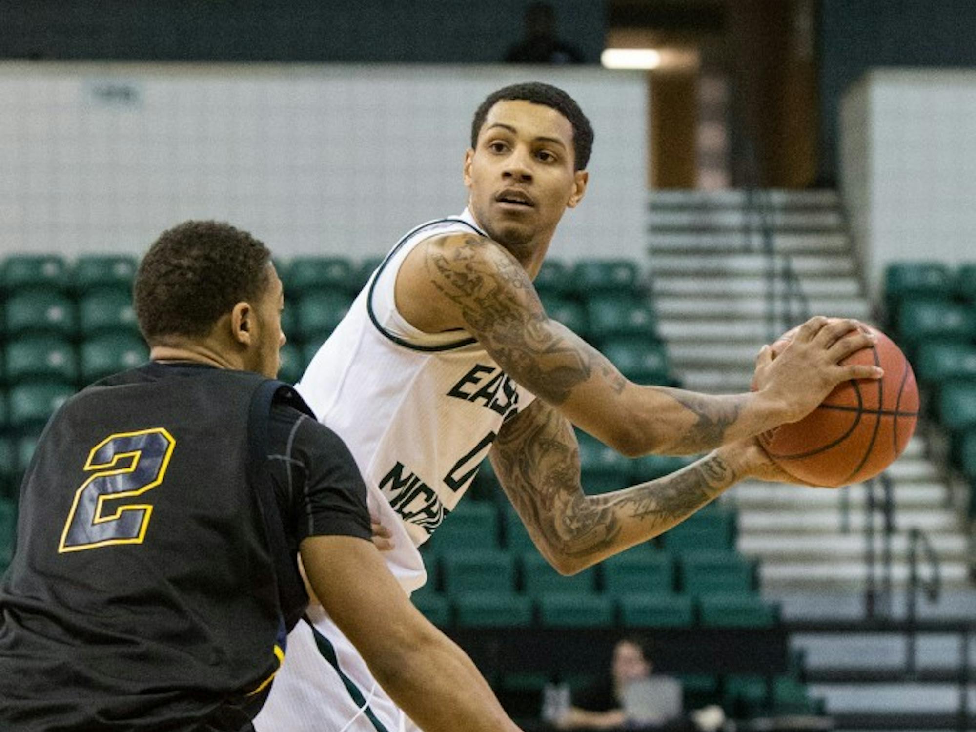 Eastern Michigan guard Raven Lee (0) scored 15 points in the Eagles 70-53 win over Kent State Saturday afternoon.