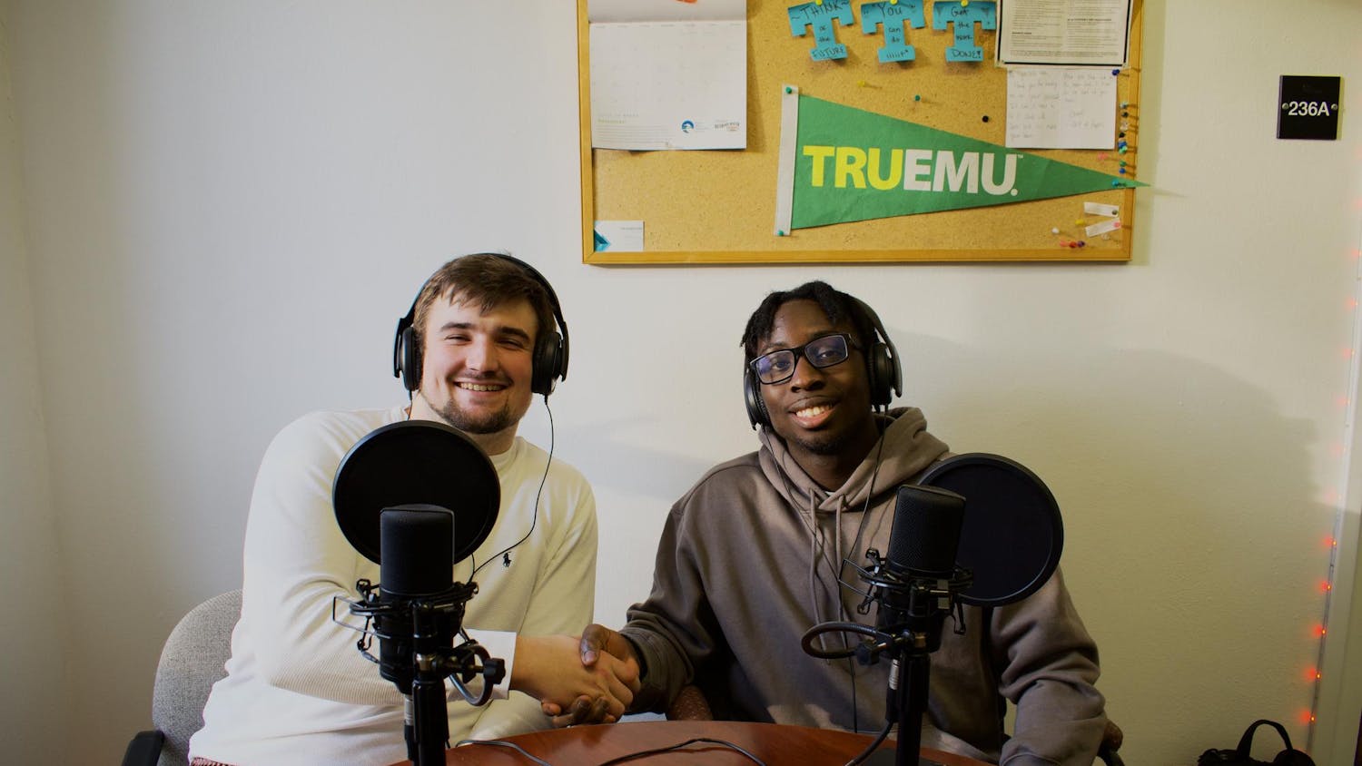 Block E Toye De Silva