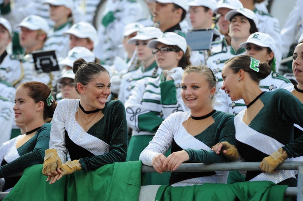 5582_emu_marching_band_0001f.jpg