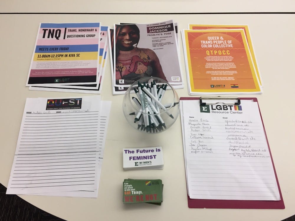 When students first entered the event, they had the opportunity to sign up for email notifications about upcoming LGBT Resource Center events and QUEST events.