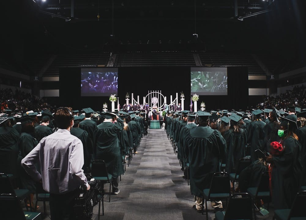 EMU celebrates fall 2021 graduates with in-person commencement ceremony