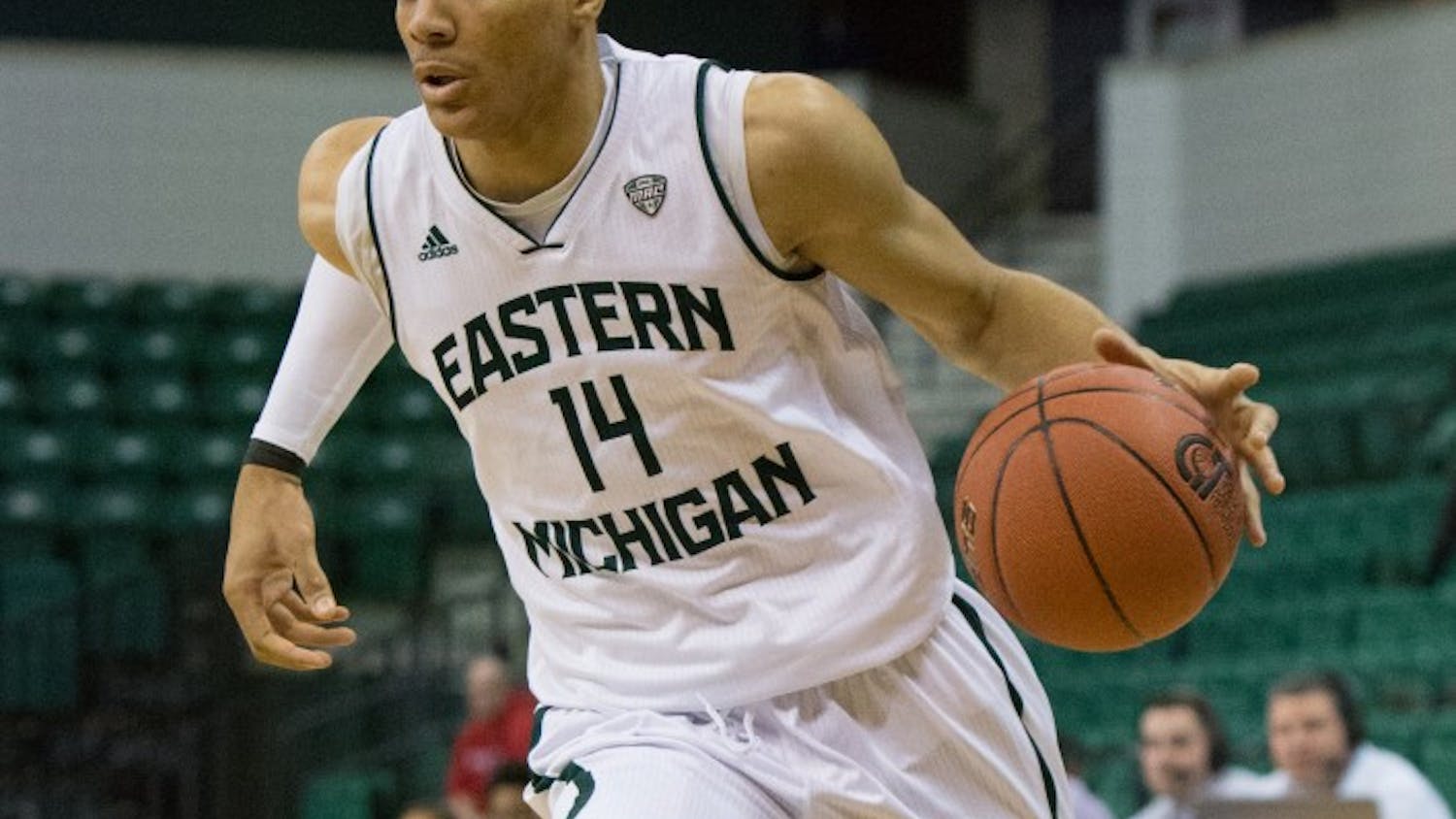 Eastern Michigan forward Karrington Ward (14) drives up the court in the Eagles 58-54 win over Norfolk State in the first round of the College Insiders Tournament Tuesday night.
