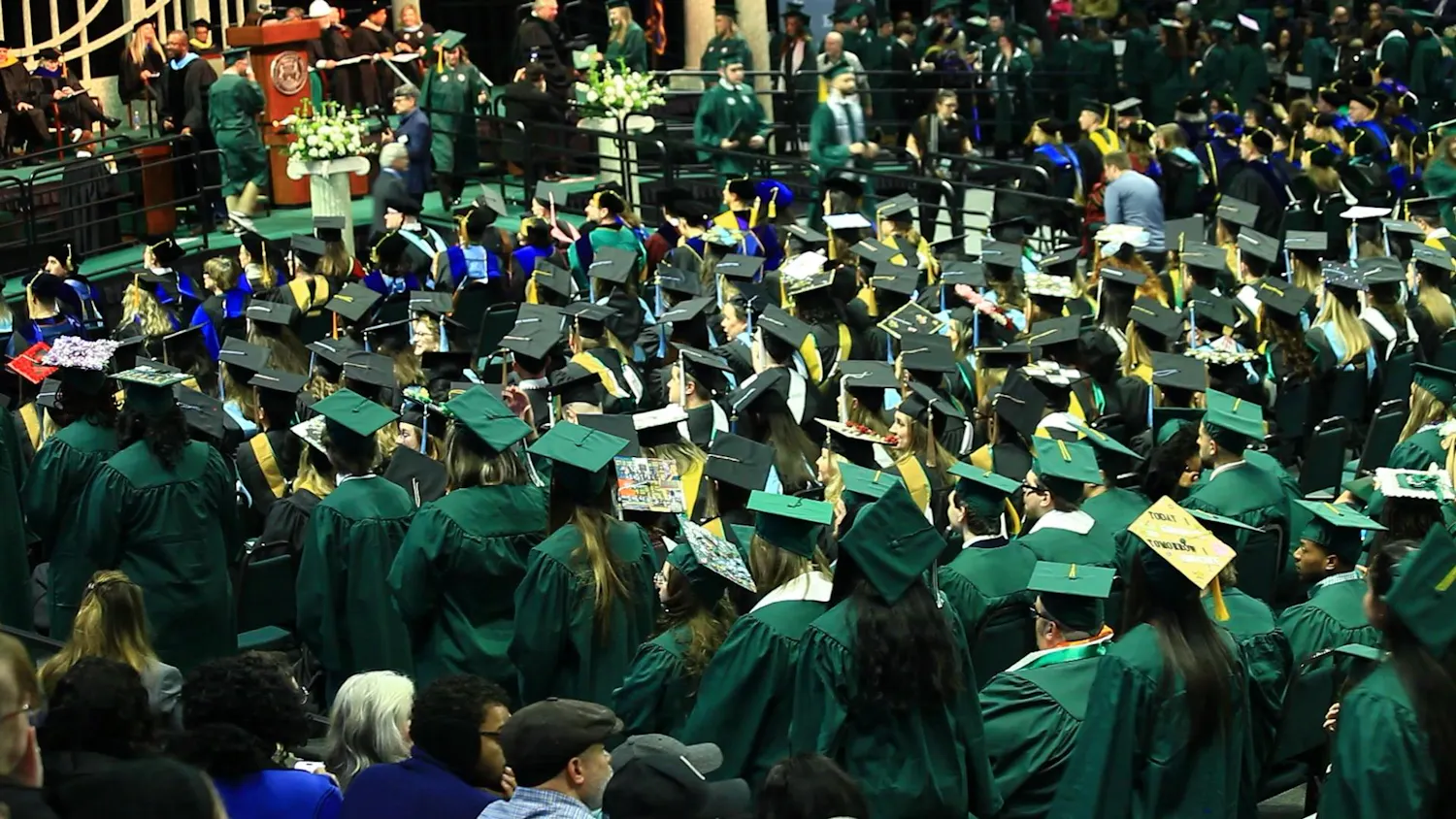 December 2025 Commencement crowd