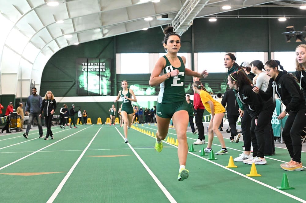 Paige Marchant becomes MAC royalty as EMU women's track and field captures 2024 MAC Indoor Championship 