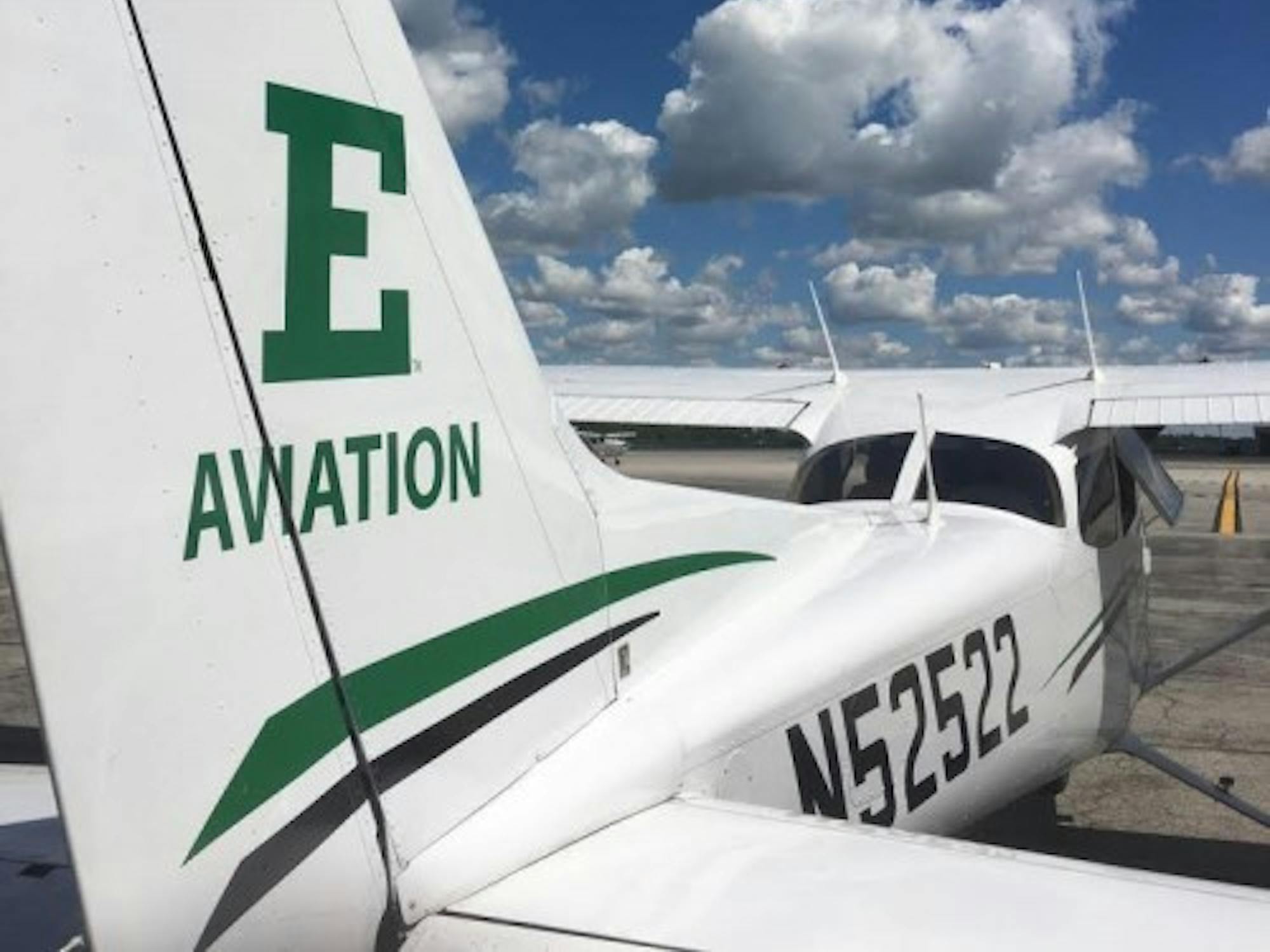 EMU aviation program plane N525322