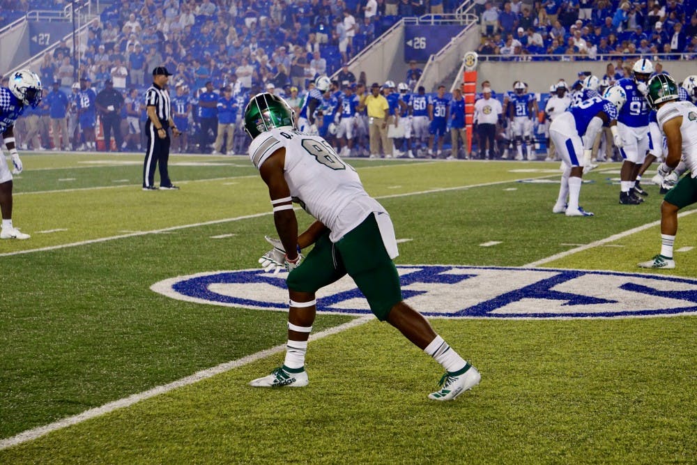 Quian Williams lines up