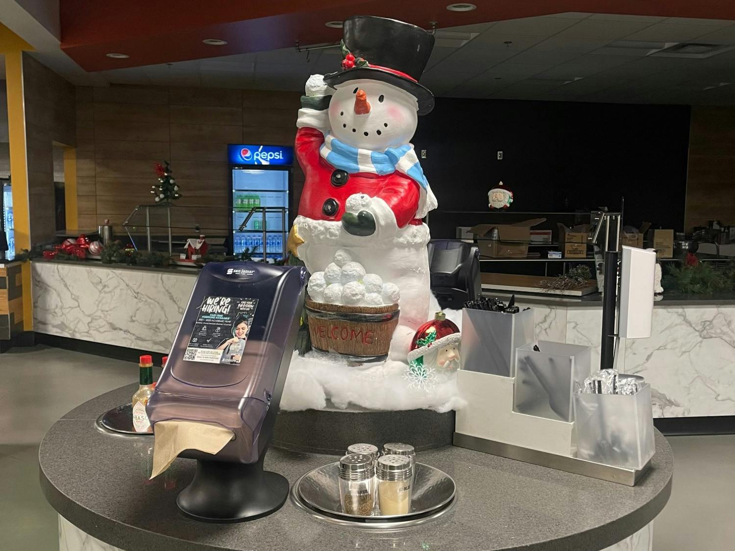 Photos of Christmas Decorations in the Student Center