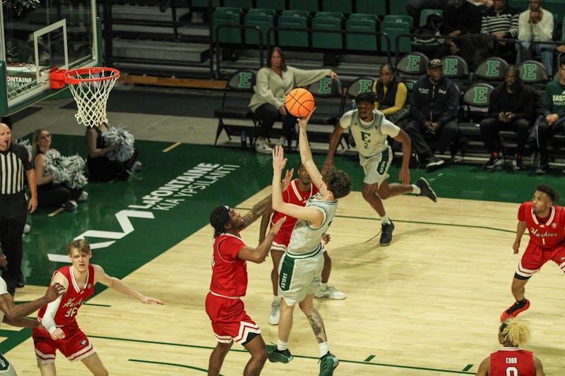 Eagles snap eight-game losing streak with 66-54 win over Central Michigan Chippewas