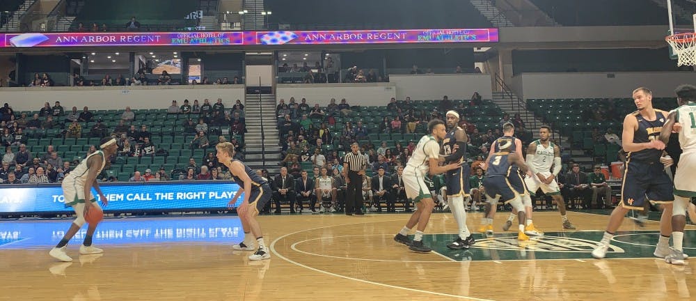 EMU Men's Basketball Scores 22 Unanswered, Upsets Toledo