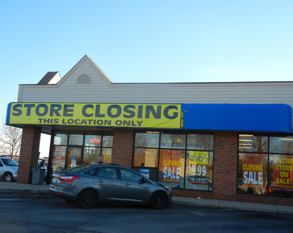 Bye-bye Blockbuster: Rental giant to close remaining stores
