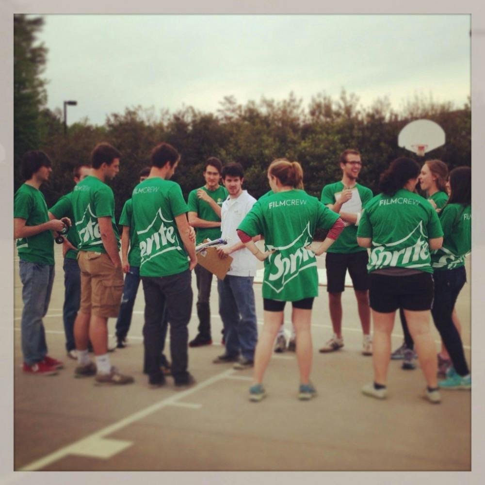 919867_617140404981320_52812941_o