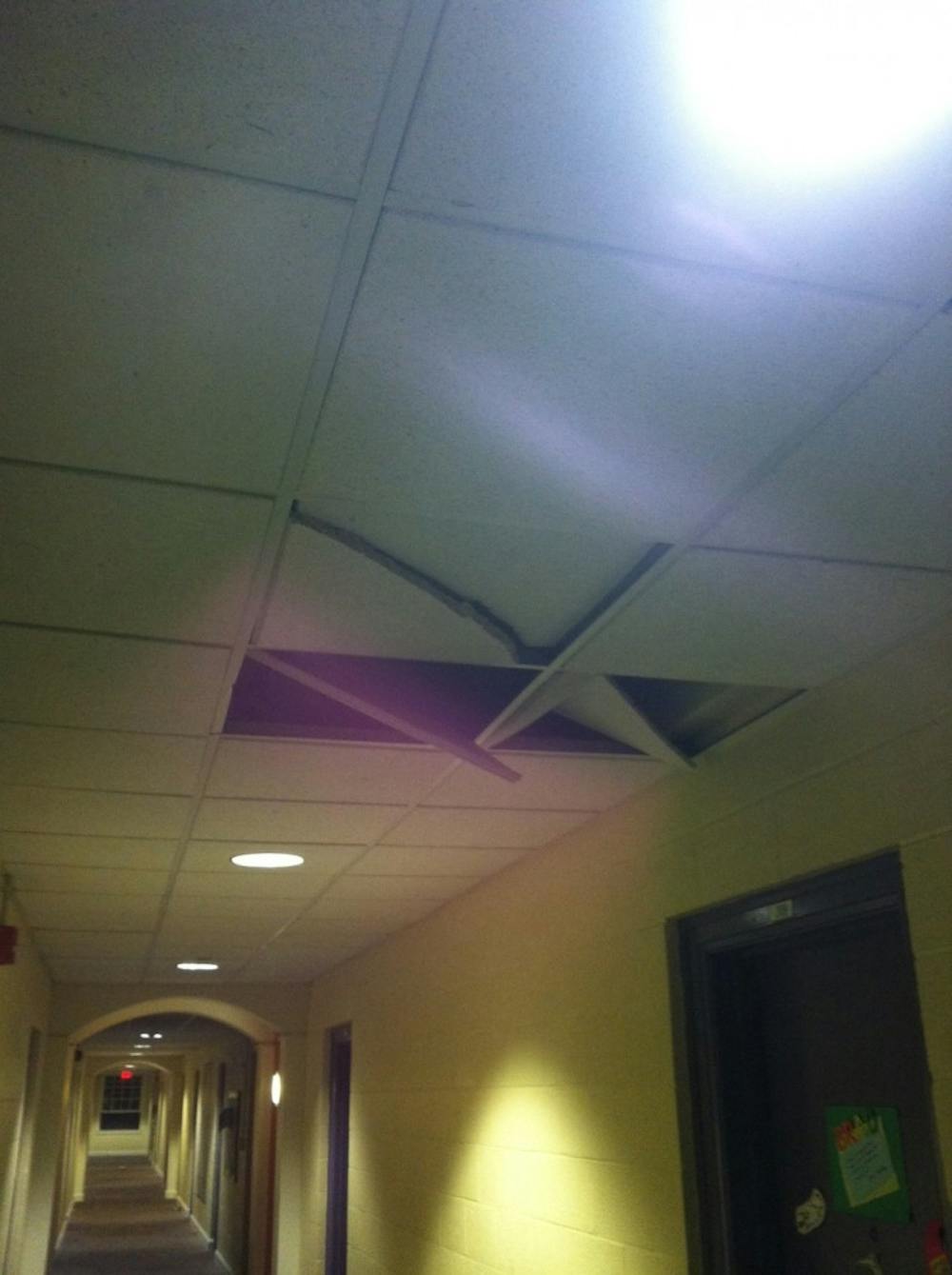 ceiling-tile