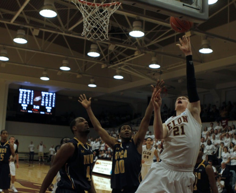 15-elon-uncg-022612-drago