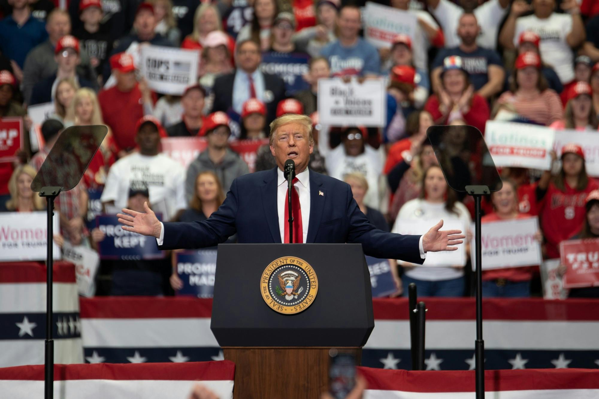 President Trump Speaks To North Carolina Voters Ahead Of Super Tuesday ...