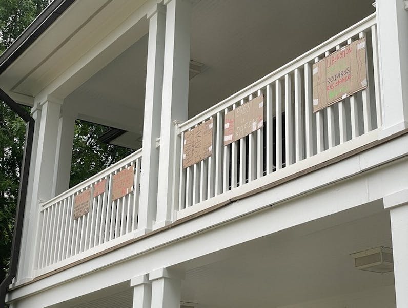 Eggs thrown at proPalestinian, Elon apartment in Mill Point Elon