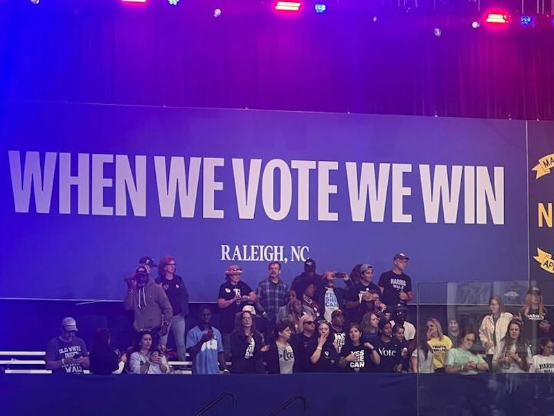 Kamala Harris hosts rally in Raleigh days before election - Elon News ...