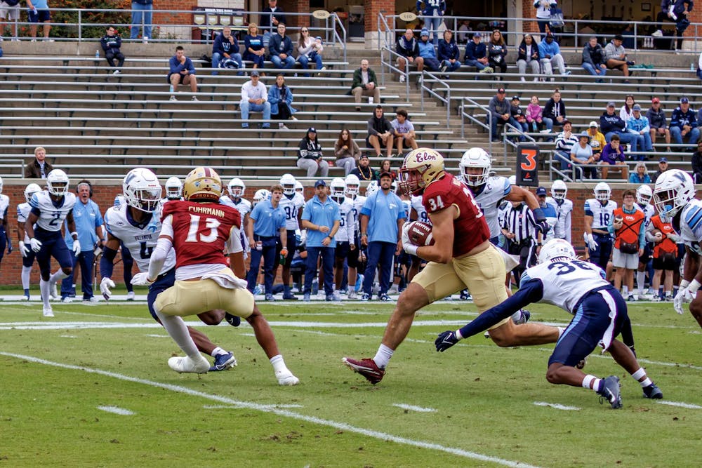 jojo-liebreich-elon-vs-villinova-25-10-11-0005