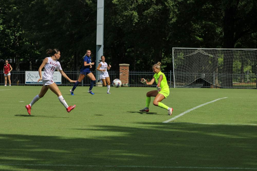 vaughn-elon-v-charleston-wsoc-26-09-13-0004