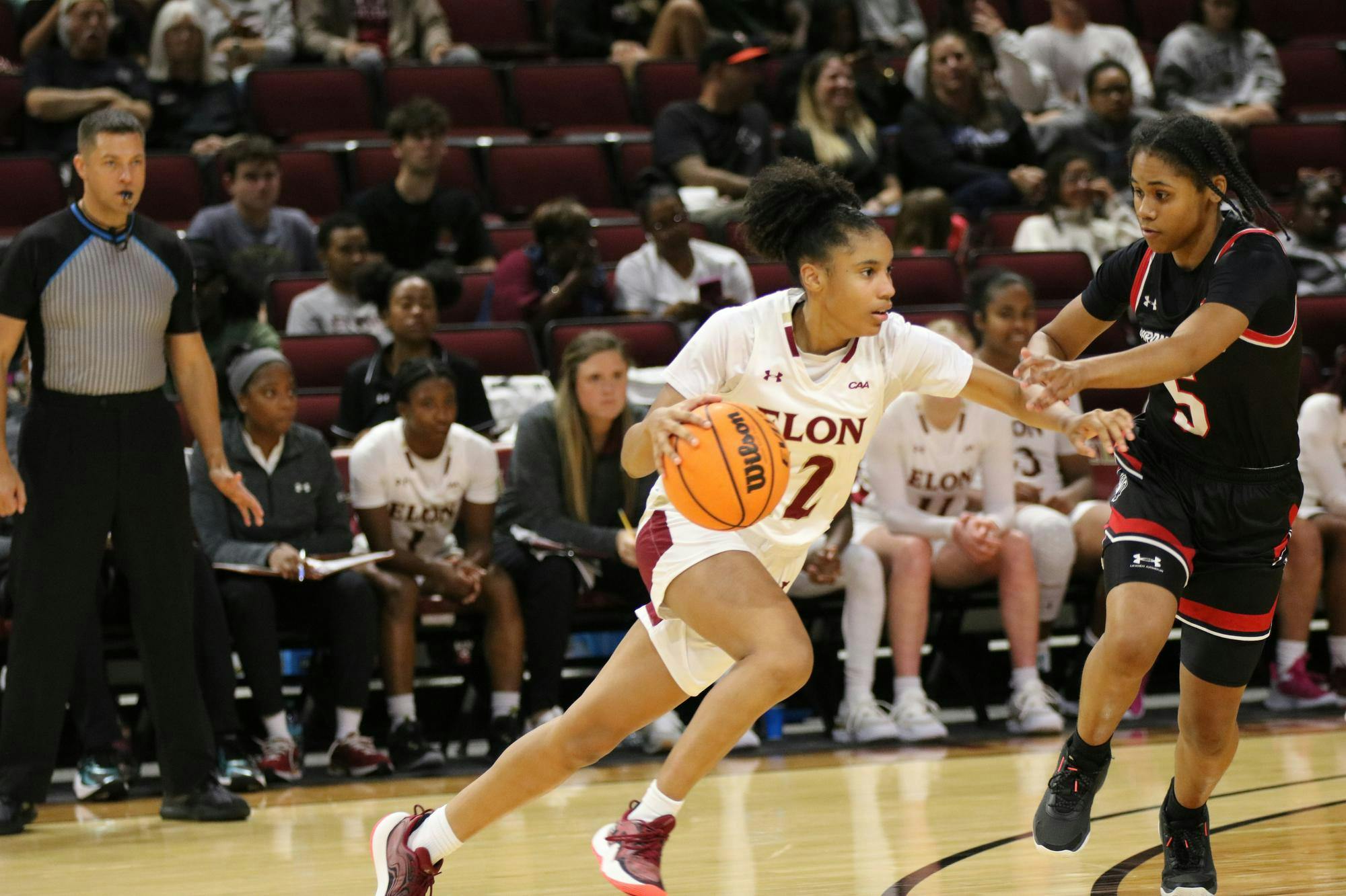 Elon University women s basketball enters season with high expectations healthy roster Elon News Network