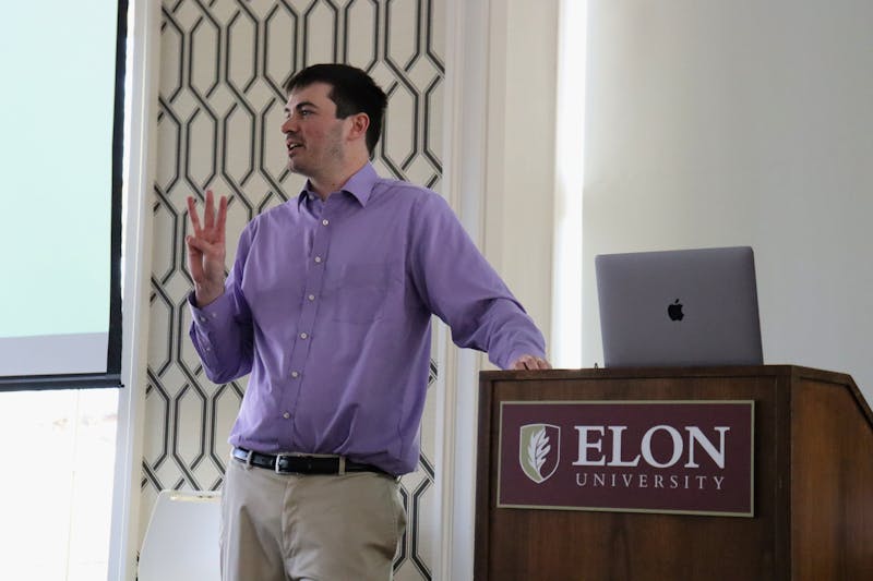 Elon University alum discusses data competency in journalism