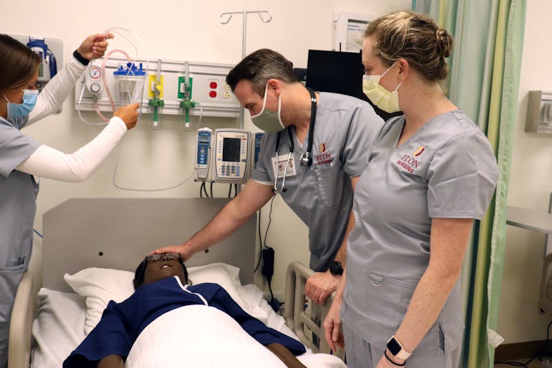 Elon University welcomes its first class of nursing students - Elon ...