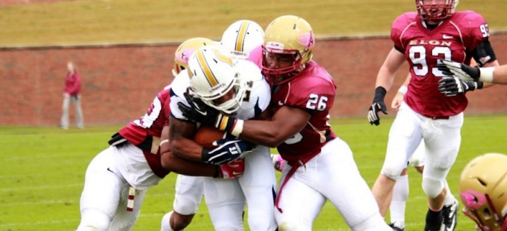 elon-football-defense-king