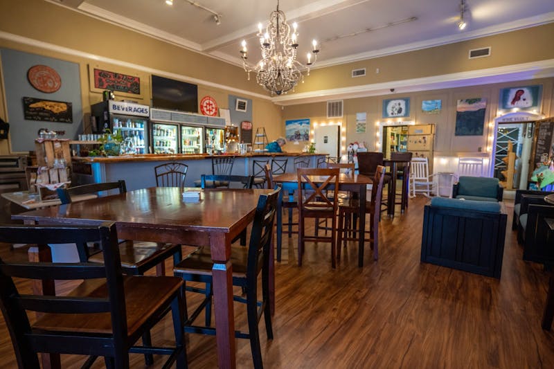 Front Street Bottle Shop hosts trivia night fundraiser Elon News Network