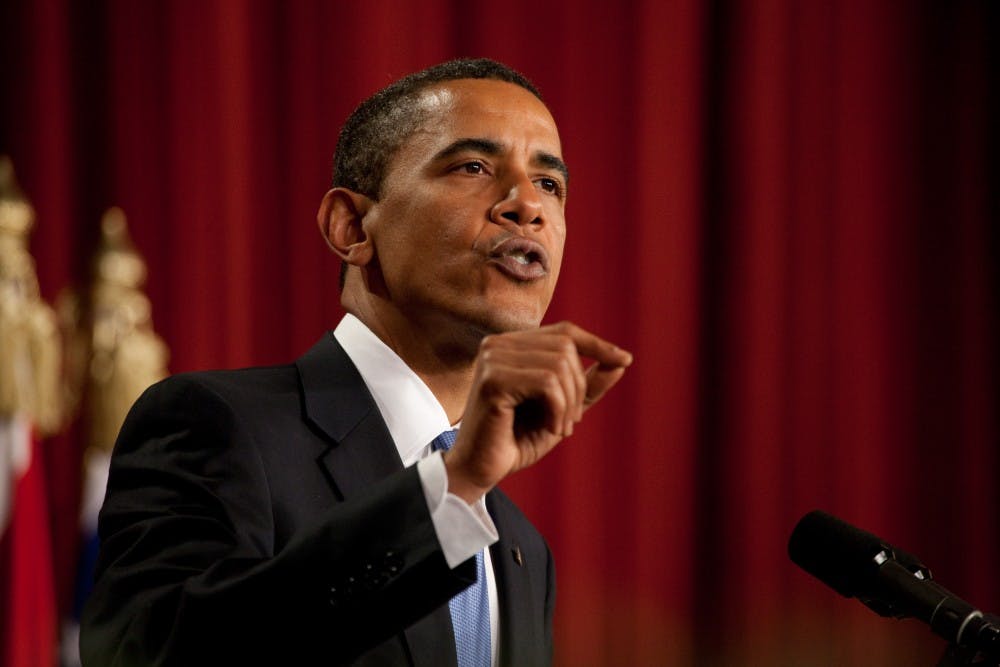 Barack_Obama_speaks_in_Cairo_Egypt_06-04-09.jpg