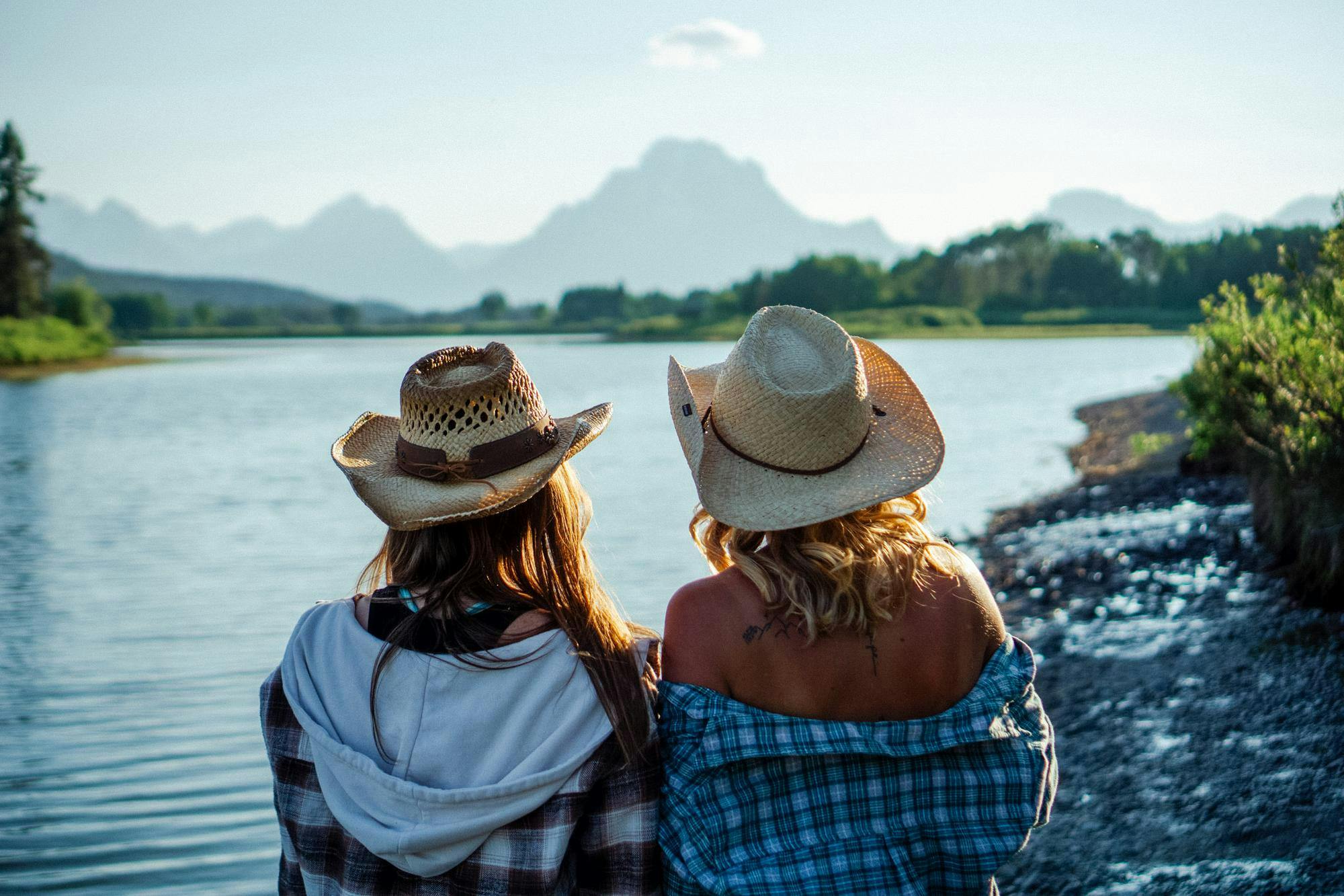 Lauren and Anna Tetons.jpeg