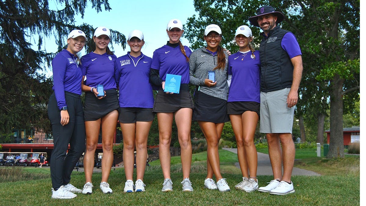 WGolf_Blackthorn_Champs.jpg