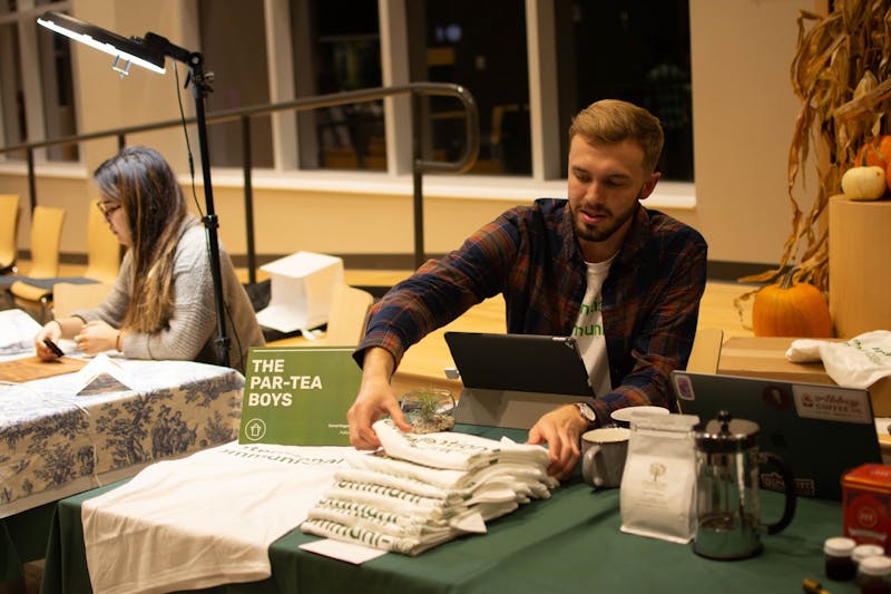 Senior Hudson Taylor debuted The Par-Tea Boys merchandise at Shop the Loop, which included “Intentional Communi-tea” shirts and stickers. The Par-Tea Boys is an Instagram page featuring Taylor and sophomore Jared Hagan reviewing teas.