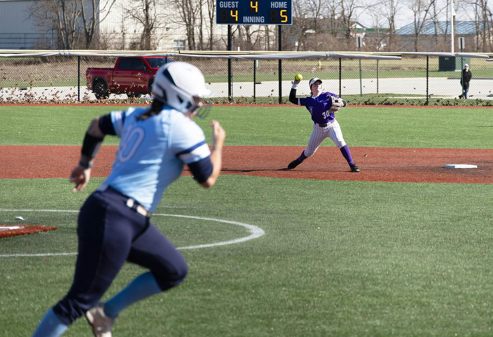 Softball team finds their stride in conference play