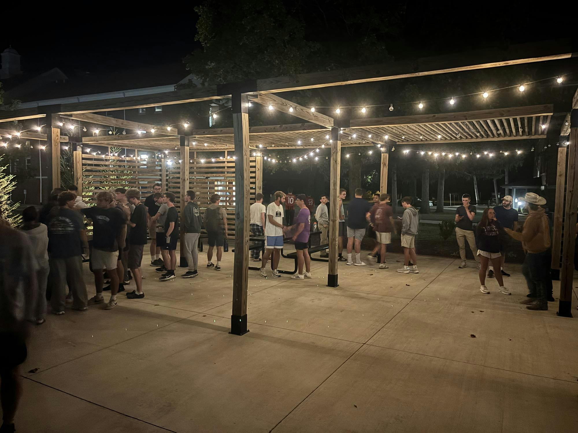 Charlie Kirk assassination prompts students to gather at Sammy pergola and pray.