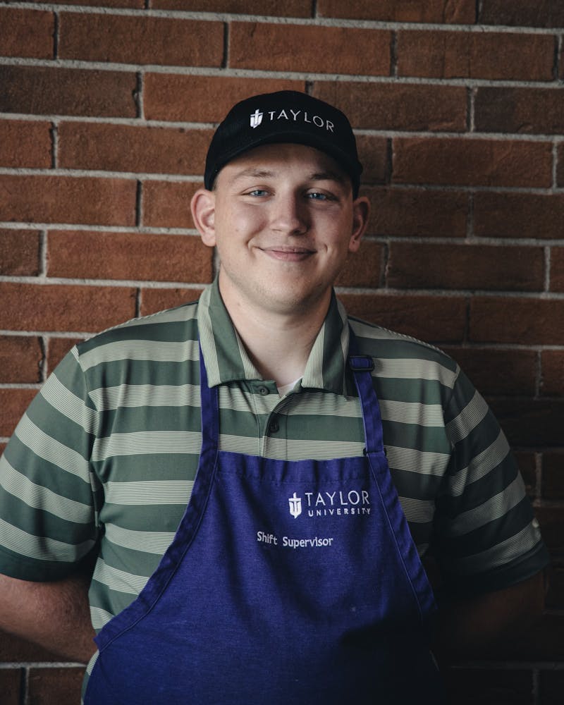 Former Dining Commons Service Manager Ben Eaks served the Taylor community during the COVID-19 pandemic.