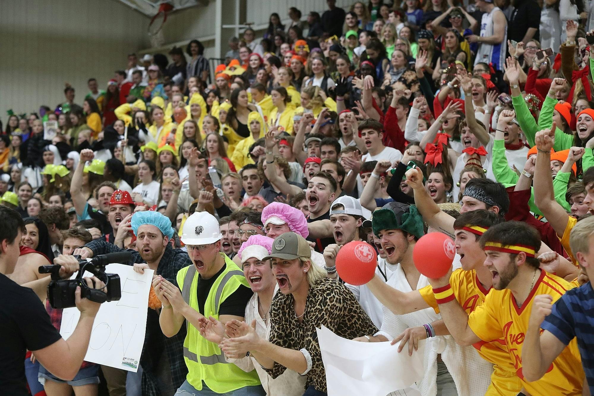 Silent Night returned after a one-year hiatus.