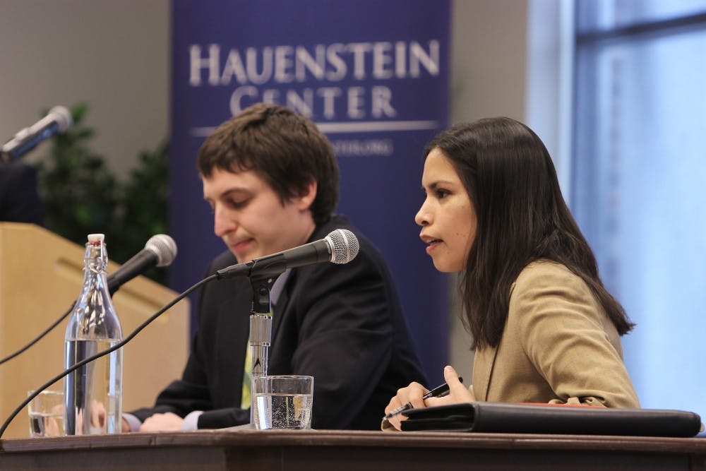 debate_rgb01