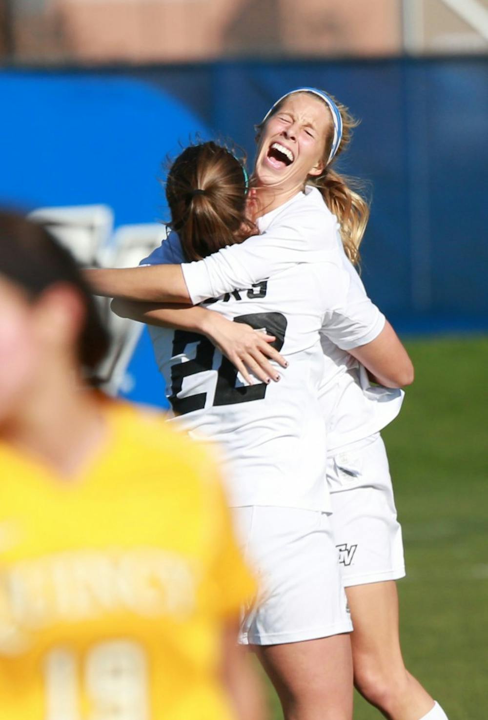 wsoccervsquincy_rgb_21
