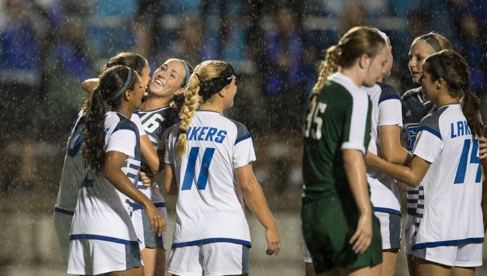 wsoccervstiffinlubbers_rgb_28