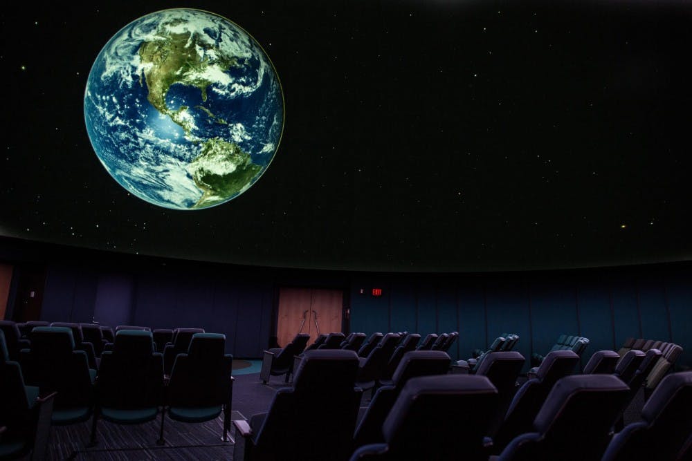 planetarium_rgb00