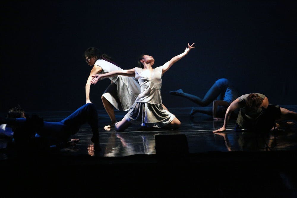 dance_rgb18