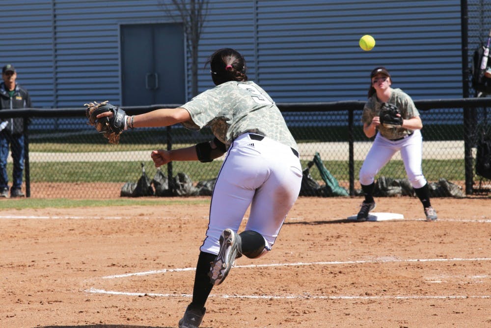 softball_rgb15