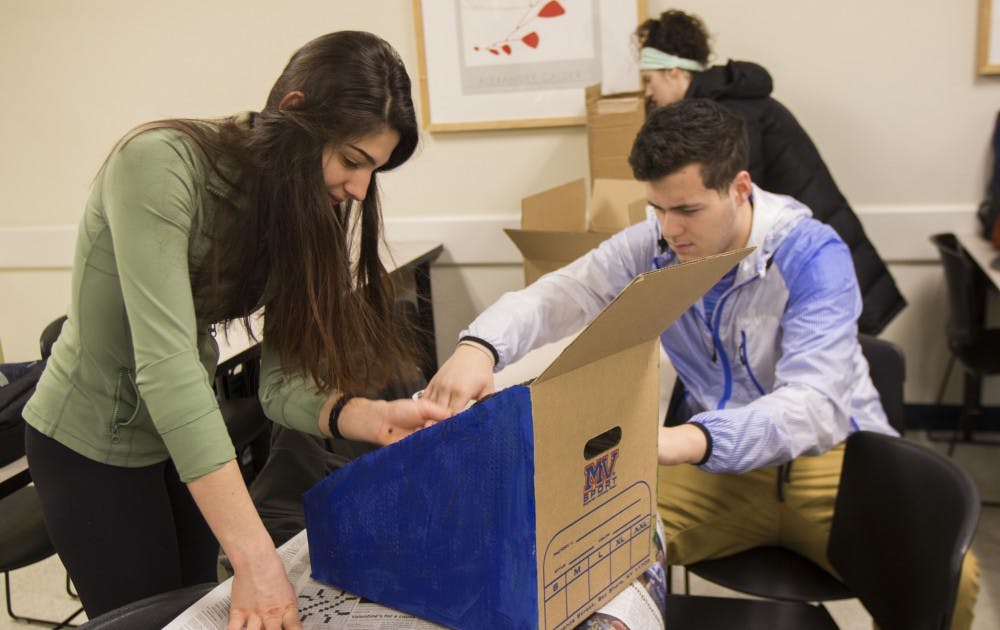 cardboardchallenge_rgb_02