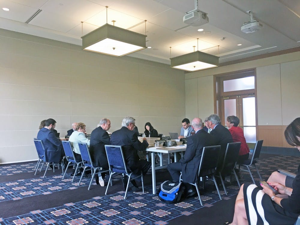 meeting_rgb00