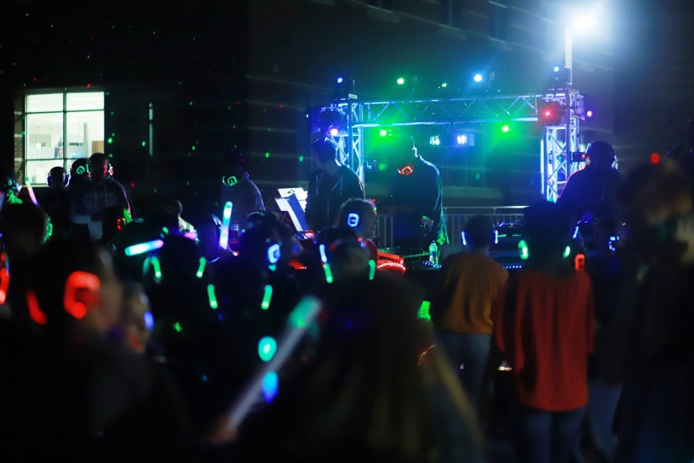 silent-disco2-rgb