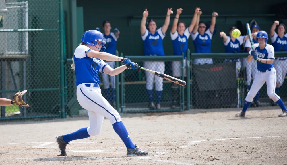 27604_wsoftballvswayne_rgb_13o