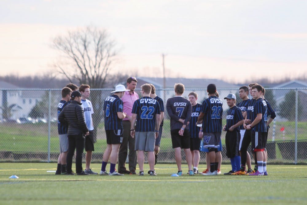 ultimatefrisbee_rgb_01