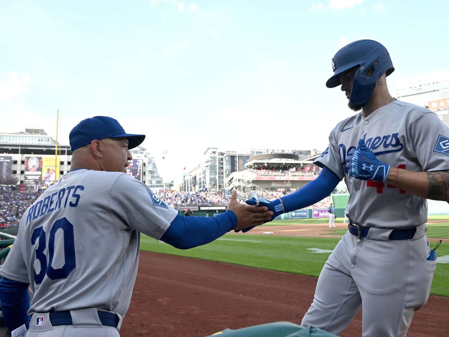 SPORTS-BBN-DODGERS-NATIONALS-GET