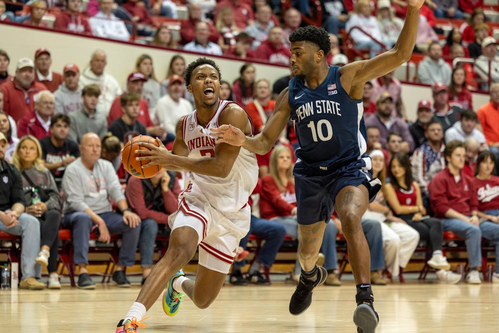 Nick Dorn drives during Indiana's win over Penn State on Dec. 9,  2025. (HN photo/Sophie Doyne)