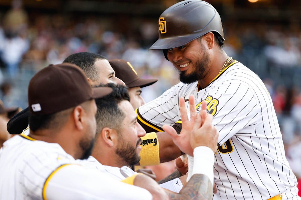 SPORTS-THUMBS-UP-PADRES-LUIS-ARRAEZ-1-SD.jpg